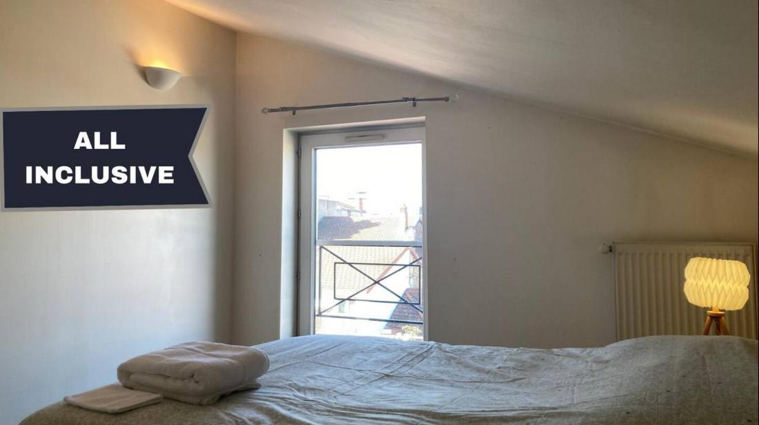 רואן Market Square, Rooftop, 2 Chambres, All Inclusive מראה חיצוני תמונה